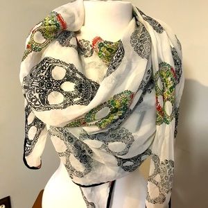 Skull Scarf